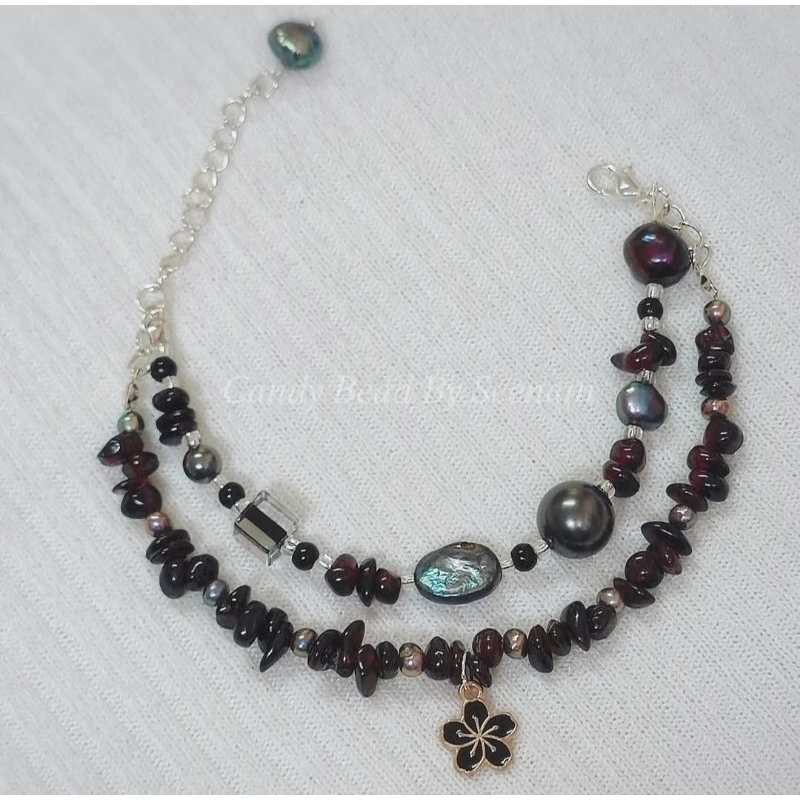 สร้อยข้อเท้าหินโกเมนแท้ และไข่มุกบาร็อค ❤️🖤