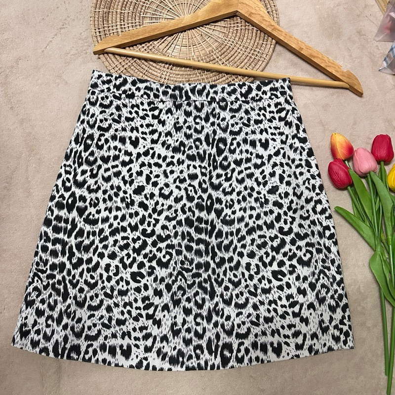 กระโปรง ลายเสือ simple par