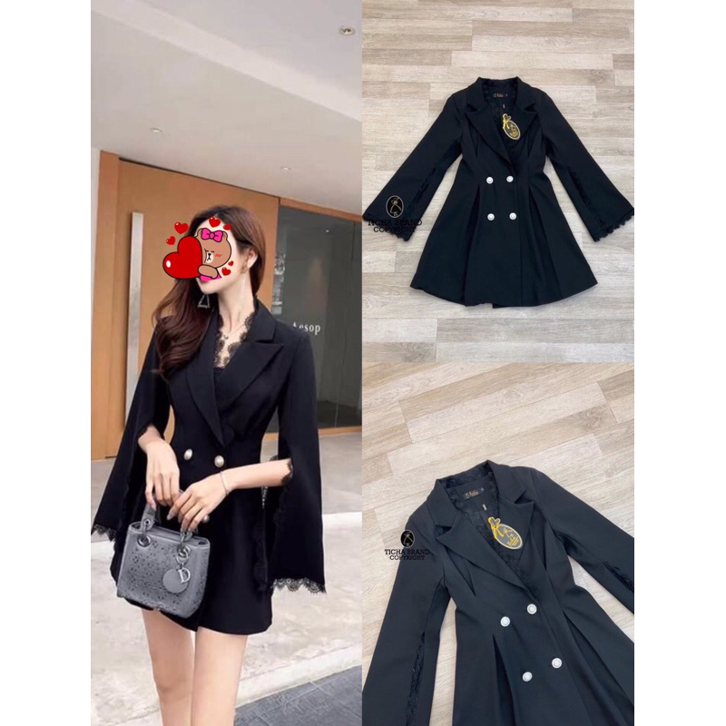 (M-XL)TICHA🎯Dress : มินิเดรสสูทสีดำคอปก แขนยาวแบบผ่า แต่งลูกไม้แต่งลูกไม้สีดำบริเวณคอและแขน แต่งกระดุมด้านหน้า4 เม็ด