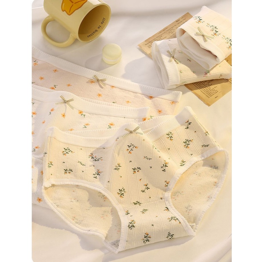 E85 กางเกงในลายดอก มีโบว์ แต่งขอบ กางเกงในน่ารัก กางเกงในผ้าคอตตอน ใส่สบาย เนื้อผ้านิ่ม ไม่อึดอัด ไม