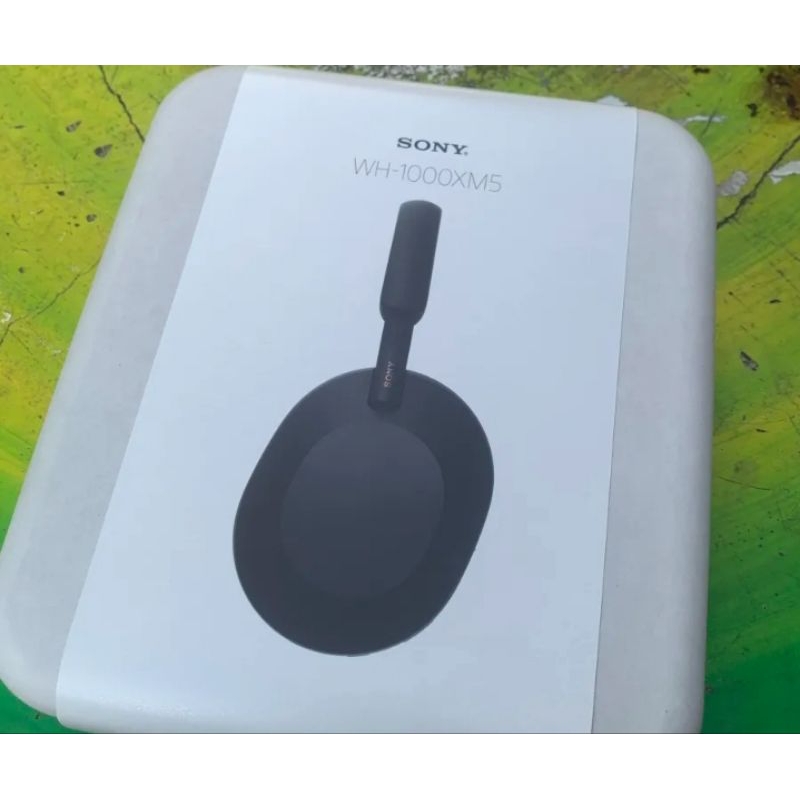 Sony WH-1000XM5 หูฟังไร้สาย/บลูทูท พร้อมระบบตัดเสียงรบกวน เครื่องประกันศูนย์ไทย 1 ปี