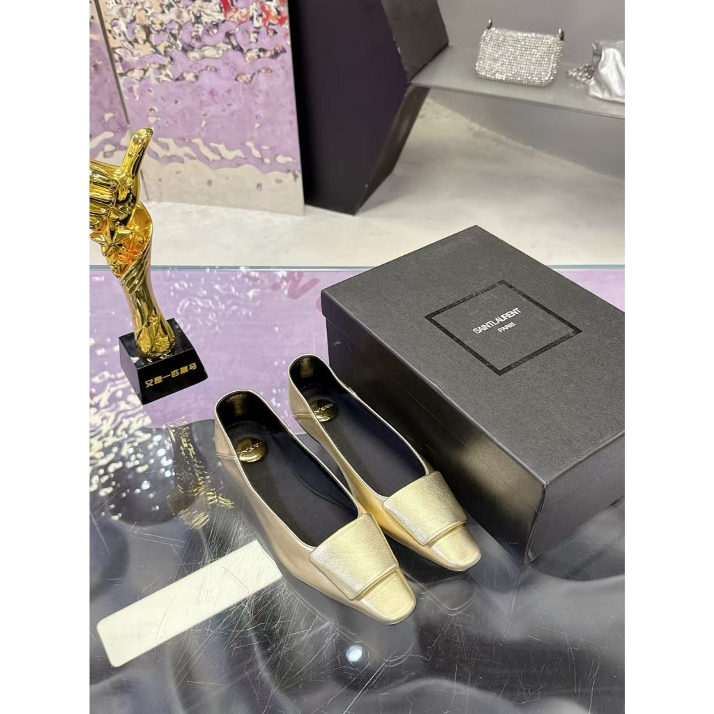 🌸 YSL  รองเท้าบัลเล่ต์หนังแท้แบบเรียบง่ายสุภาพสตรีรองเท้าเดี่ยวแบบสบาย ๆ สำหรับสุภาพสตรี