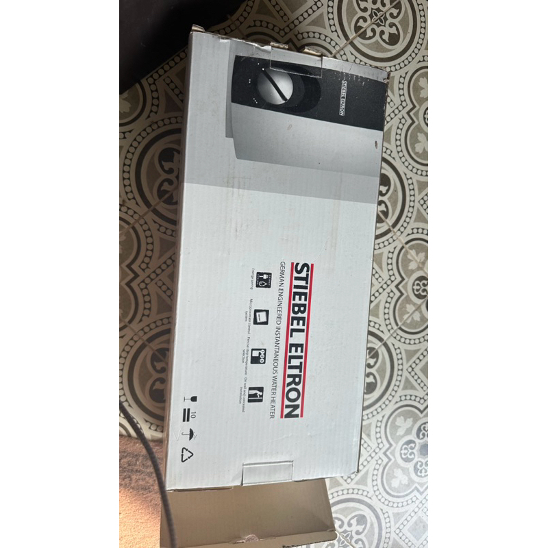 เครื่องทำน้ำร้อน STIEBEL ELTRON