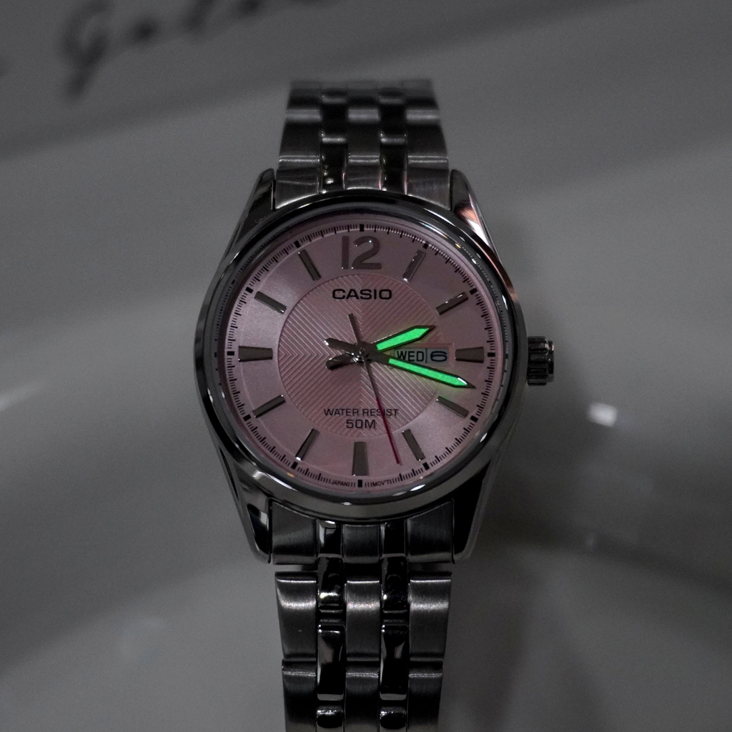 Casio Standard นาฬิกาข้อมือผู้หญิง สายสแตนเลส รุ่น LTP-1335,LTP-1335D,LTP-1335D-5A