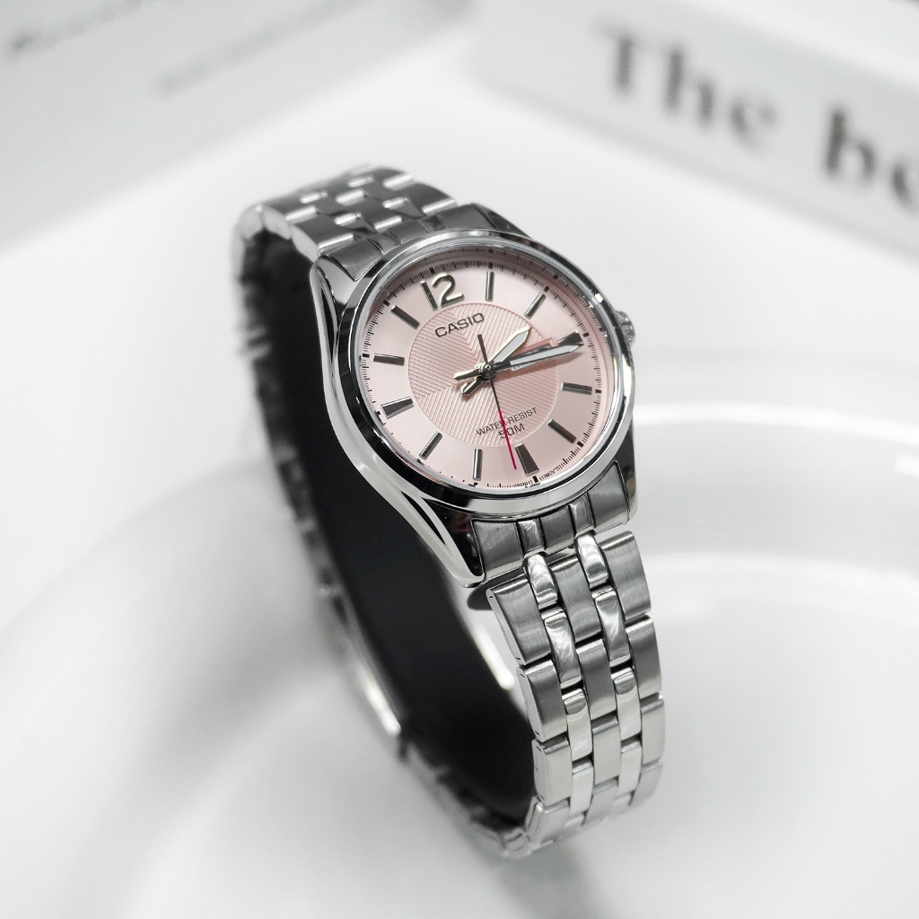 Casio Standard นาฬิกาข้อมือผู้หญิง สายสแตนเลส รุ่น LTP-1335,LTP-1335D,LTP-1335D-5A