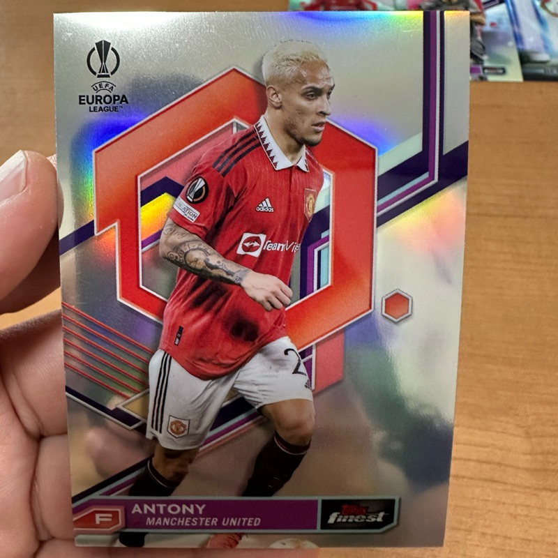 การ์ดสะสมฟุตบอลสะท้อนแสงทุกใบรวมทีมแมนยู ลิเวอร์พูล อาเซน่อล บาเซโลน่า รีลมาดริด และดาวดังมากมาย - รูปที่ 5