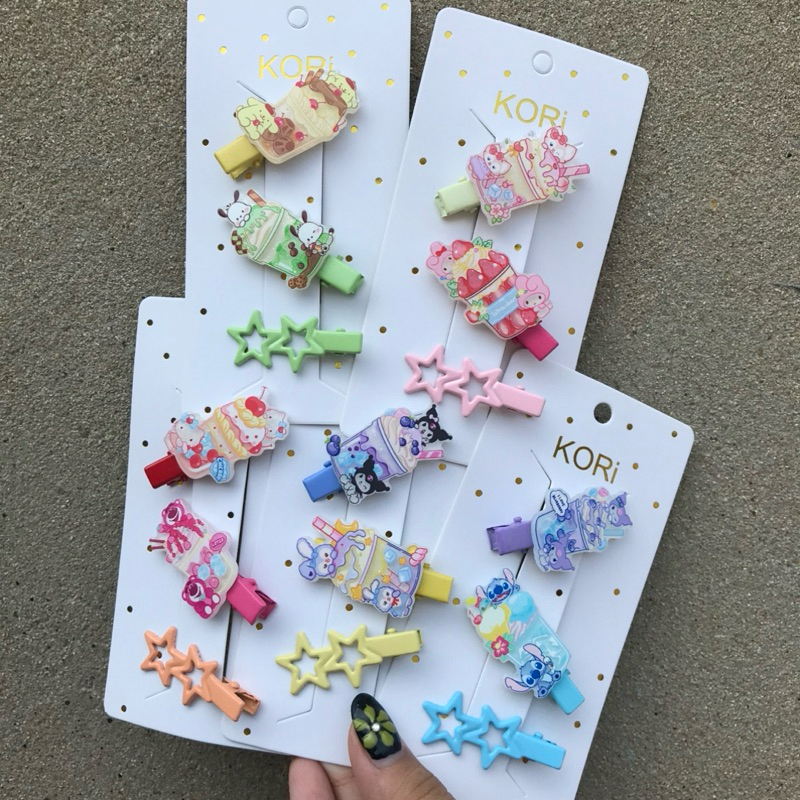 A1273 กิ๊บแผง 3 ตัว ลายการ์ตูนใหม่ล่าสุด 4/2025 พร้อมส่งในไทย