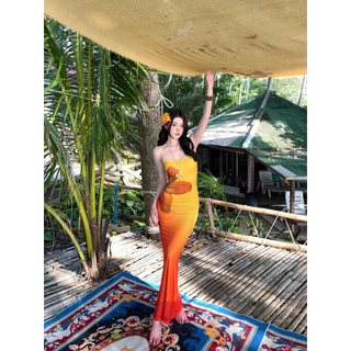 Cicishop(Y6269) เดรสยาวสีเหลืองอมส้ม สายปรับได้ ผ้าซีทรูมีซับใน พิมพ์ลายดอกข้างตัว สไตล์สาวฮาวาย