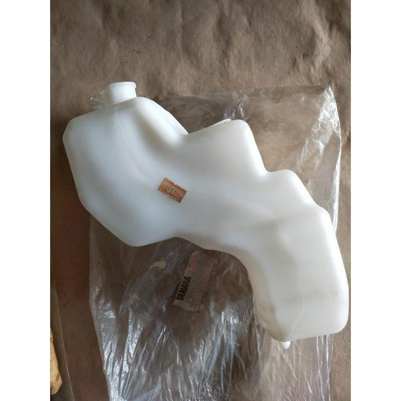 ถังน้ำมัน ออโต้ลูป Yamaha Taira เทียร่า แท้ใหม่