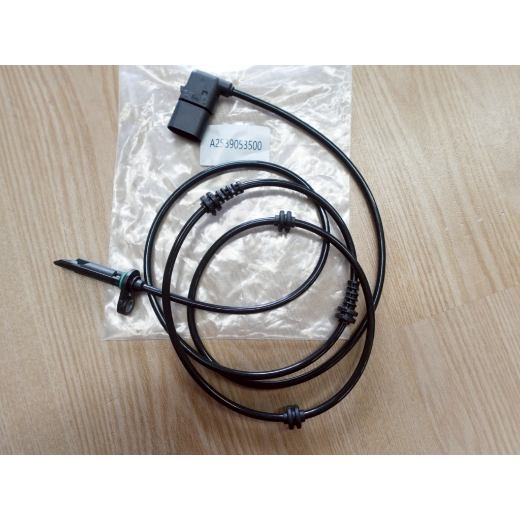 เซนเซอร์ ABS (ABS Wheel Speed Sensor) Mercedes-Benz GLC X253 GLC220d GLC250d