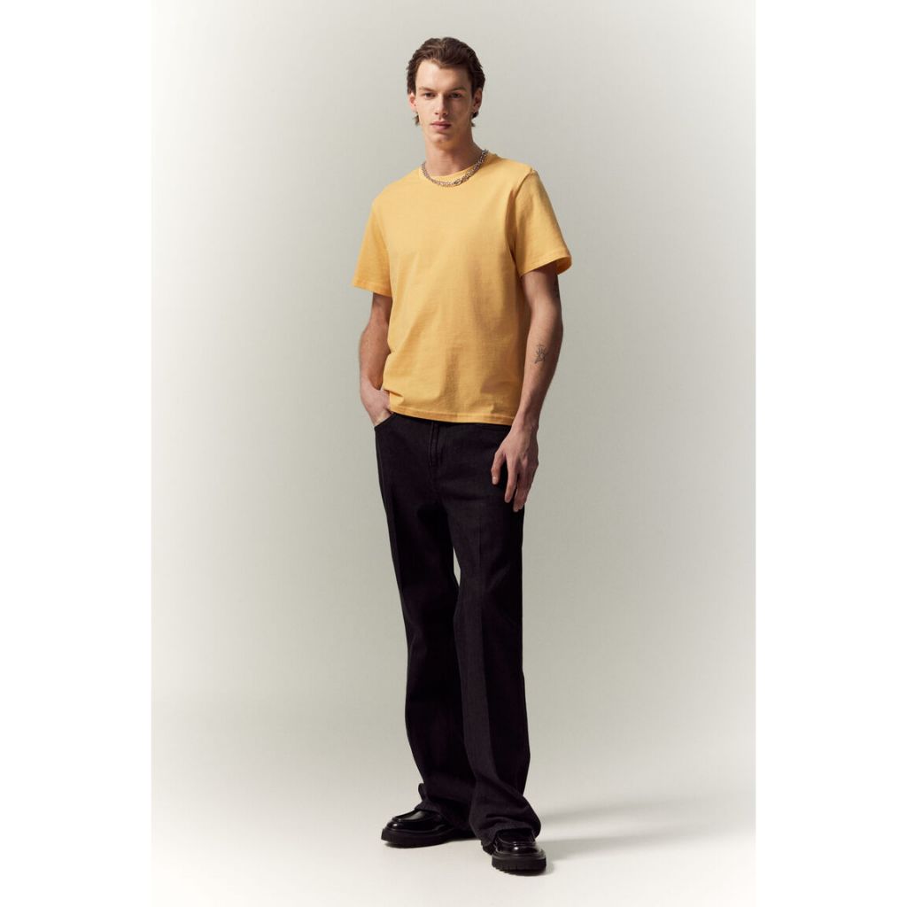 H&M(เอชแอนด์เอ็ม) เสื้อยืดคอกลมทรงปกติ ผู้ชาย 0685816_7