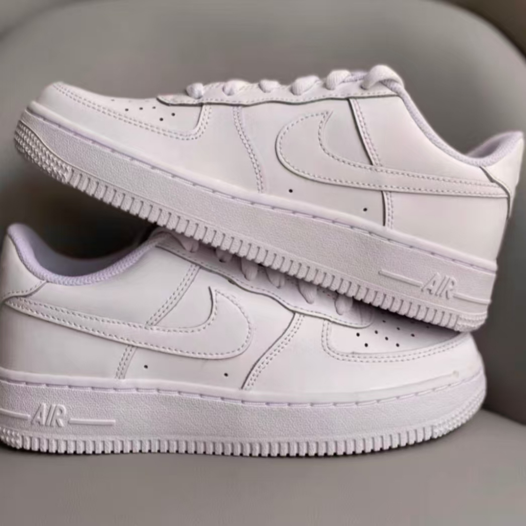 Nike Air Force 1 07 รองเท้า Unisex สไตล์สตรีท