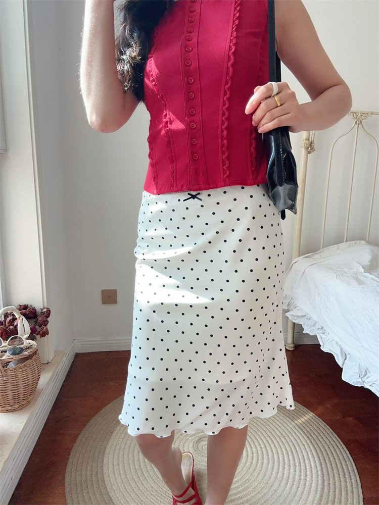 🌷Luna Polkadot midi skirt 🌷  กระโปรงลายจุด น่ารัก สไตล์ฝรั่ง _Gioia.991  ( #gii536 )