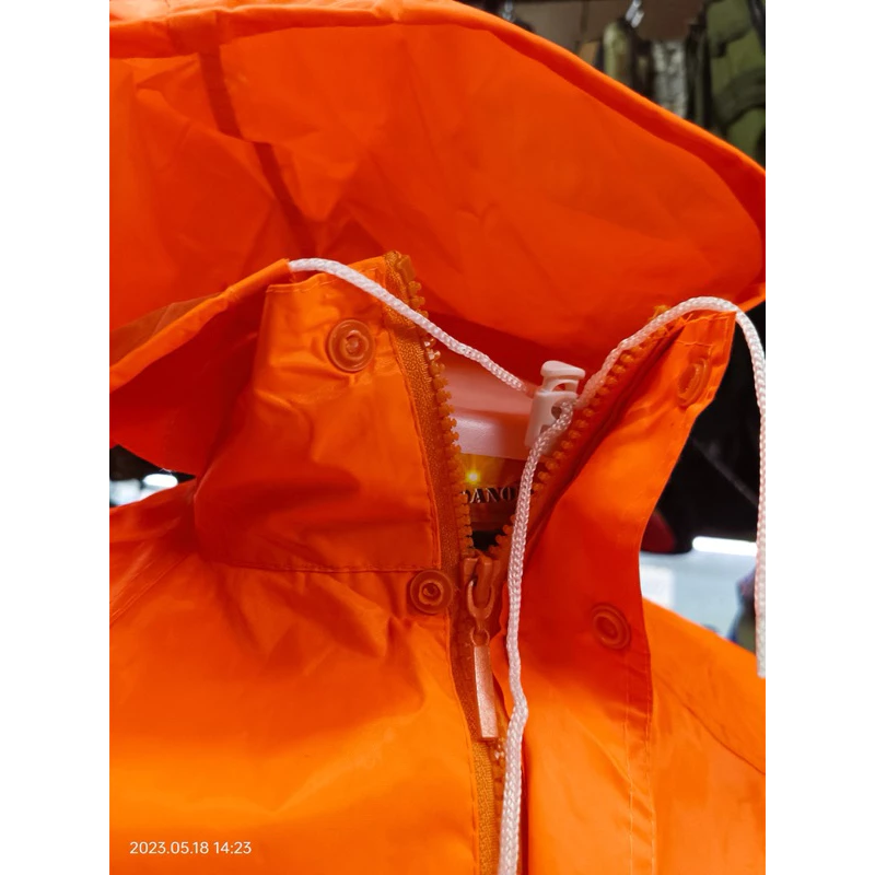 ชุดกันฝนเสื้อและกางเกง มีฮูดในตัว เนื้อผ้า PVC thumbnail 6