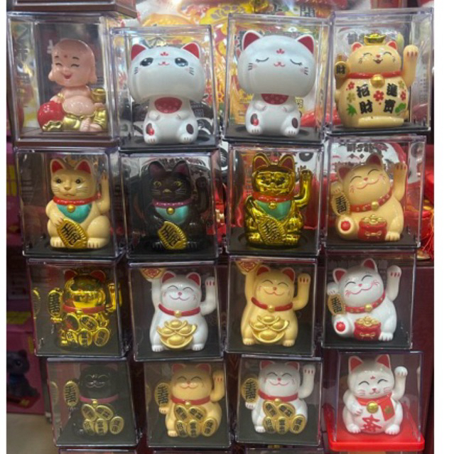 แมวกวักแสงอาทิตย์ มือกวักได้ แมว กวัก solar โซ ล่า เซลล์ เรียก ทรัพย์ งานพลาสติก รุ่นสูง 2.5 นิ้ว เสริมฮวงจุ้ย