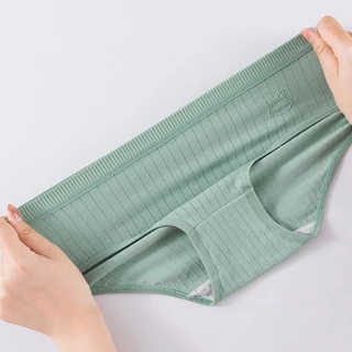 กางเกงในผู้หญิง น่ารักและหวาน เอวกลาง สีทึบระบายอากาศ กางเกงชั้นใน NY038