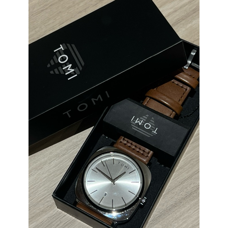 Tomi watch  42 mm ⌚️