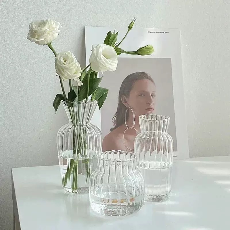 OurHome [พร้อมส่ง] แจกันแก้ว M glass vase แจกันเรียบง่าย ของแต่งบ้าน พร็อพถ่ายรูป ร้านกาแฟ ร้านอาหาร ของตกแต่งโรงแรม