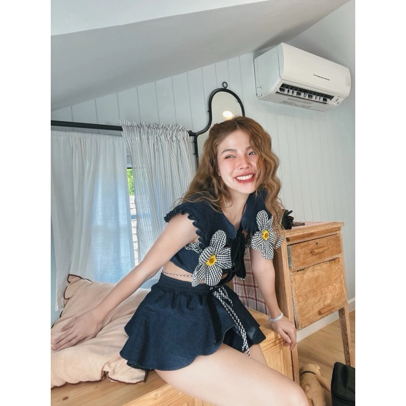 ส่งต่อ PITCHA  Brand  ชุดเซทยีนดอกไม้ (มือสอง)