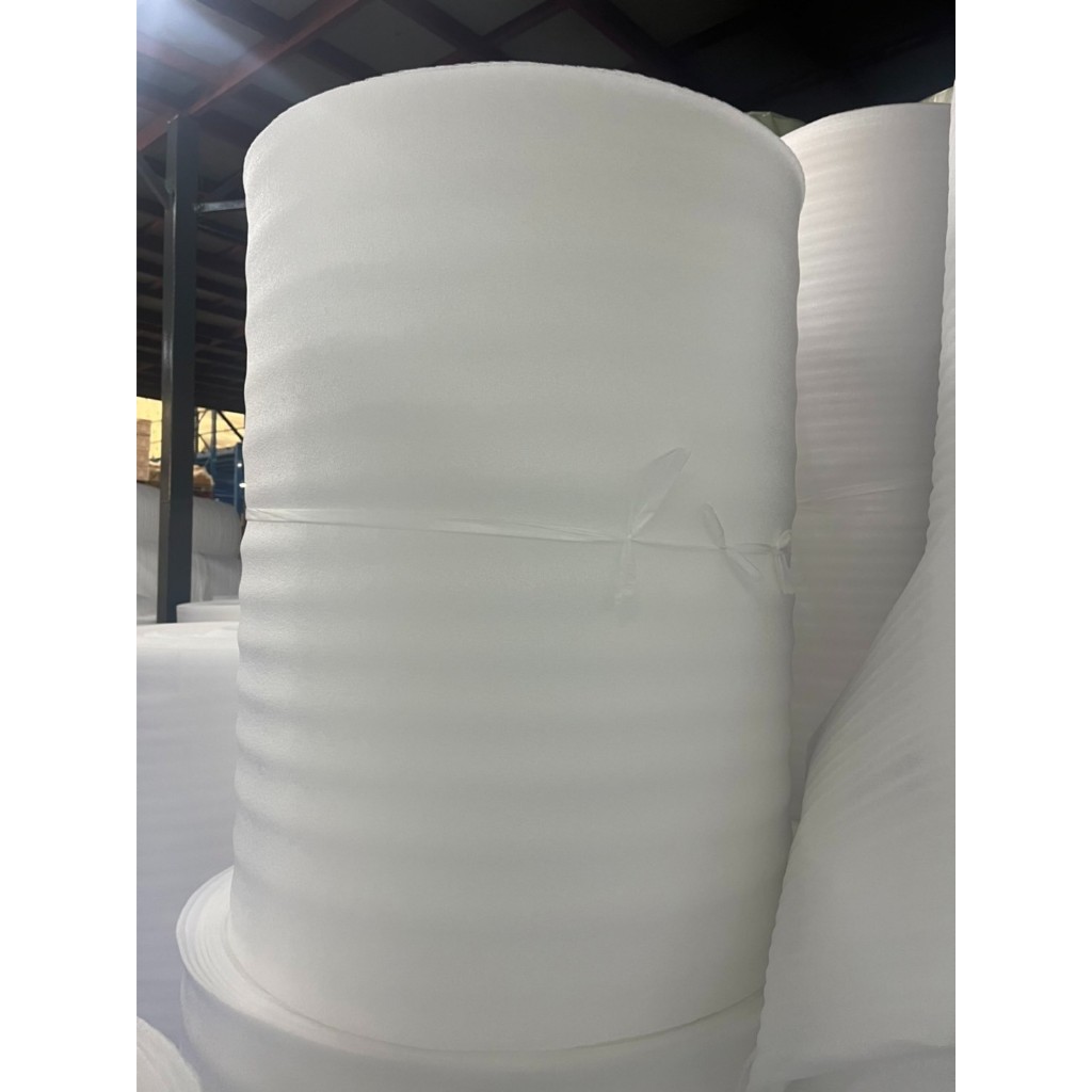 โฟมกันกระแทก โฟมอีพีอี (EPE Foam) แบ่งความยาว 10 เมตร หนา 0.5-5 มม. สีขาวนวล