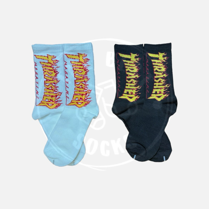 ถุงเท้าสตรีท แฟชั่น ลายTHRASHER สีพื้น ขาว - ดำ FREE SIZE