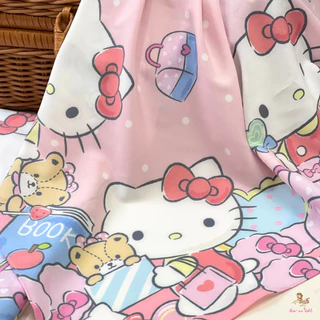 Kiss Me Doll ผ้าพันคอ/ผ้าคลุมไหล่ ลาย Hello Kitty New collection ขนาด100x100 cm.