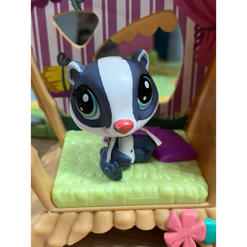 LPS น้องกระรอก พร้อมฉากสุดน่ารัก มือสอง Littlest Pet Shop