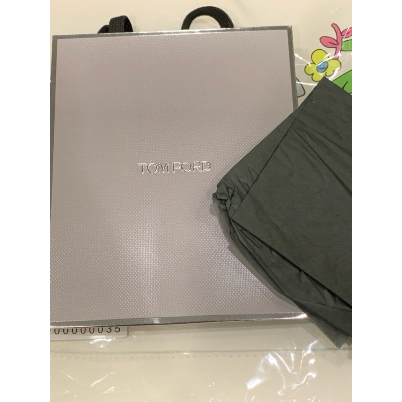 ถุง TomFord พร้อมกระดาษห่อ