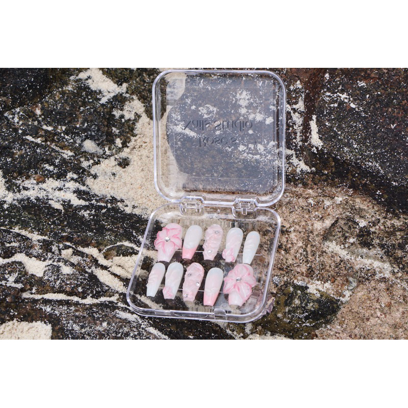 Seafoam Petals  - R03