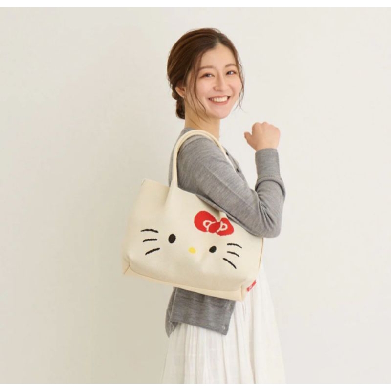 กระเป๋าkitty มี2ขนาด S, M พร้อมส่ง