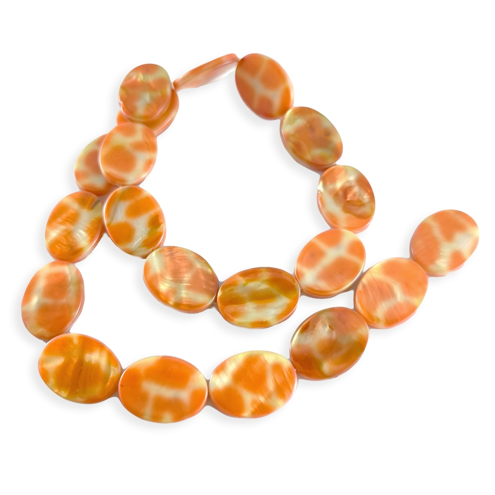 ลูกปัดเปลือกหอยมุกแท้ลักษณะรูปทรงไข่แบนสีส้มลายยีราฟ Flat Oval Orange Giraffe Mother of Pearl ขนาด 15x20 mm - (LZ-0739)