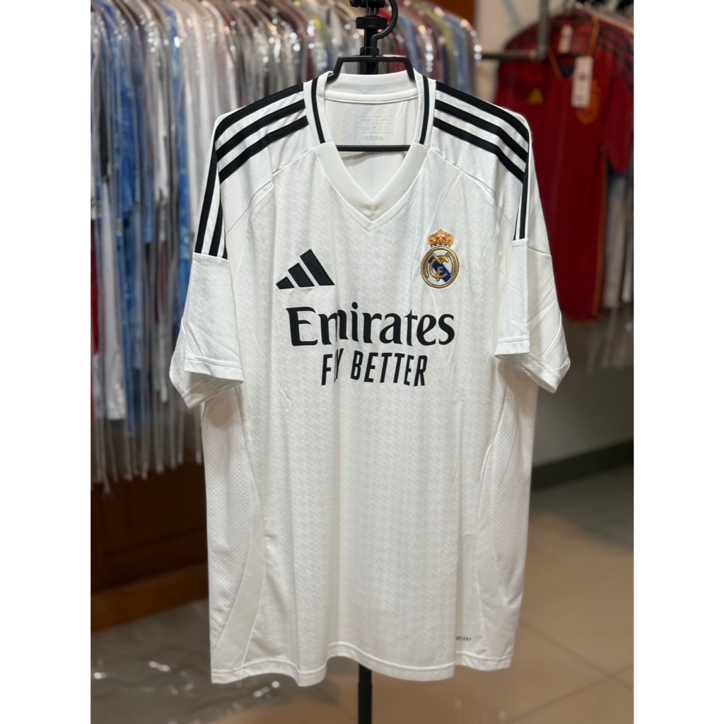เสื้อบอลแท้ Real Madrid home 24/25 เกรดแฟนบอล ***สินค้าอาจจะอัพเดทล่าช้า ก่อนสั่งสินค้า ทักหาทางร้านก่อนนะคะ*
