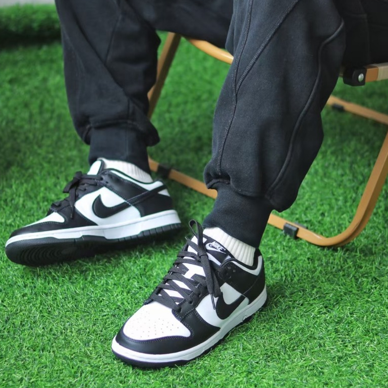 🎉ของแท้ 100%🎁🐼DUNK LOW  " PANDA "   รองเท้าผ้าใบสำหรับผู้ชายและผู้หญิง