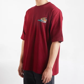 TOKIDOKI เสื้อยืดใส่ได้ทั้งชายและหญิง FLAMING KAIJU S/S TEE 2025