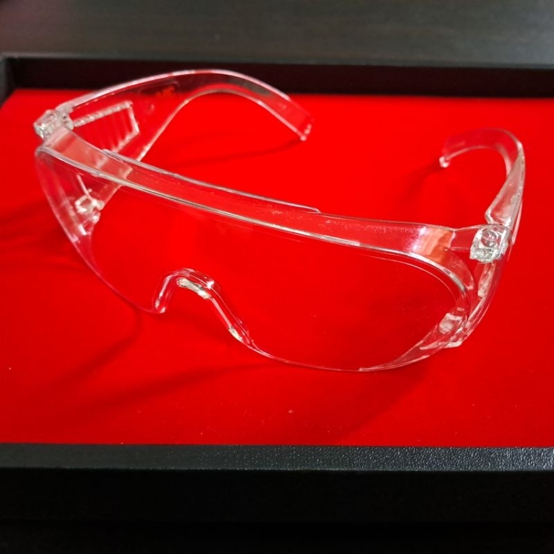 แว่นตานิรภัย 1611  3M (มือสอง) สภาพดี