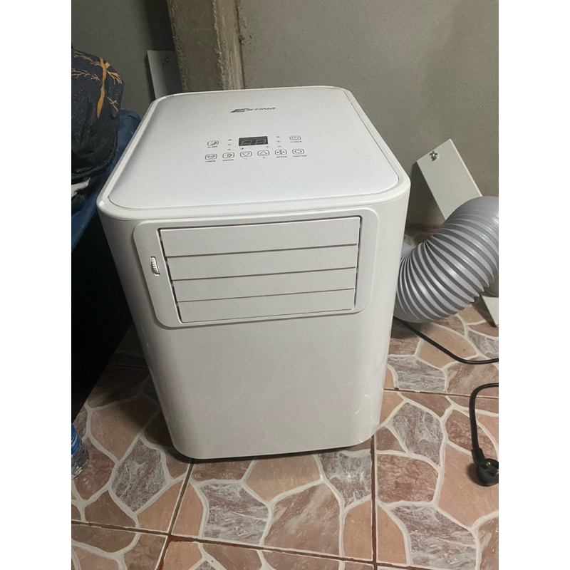 แอร์เคลื่อนที่ ASTINA (9000 BTU) รุ่น AS093APB