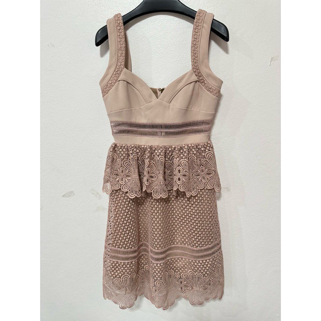 F88เดรสสีนู้ดSelf portrait