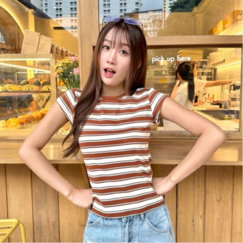 เสื้อยืดลายทาง jarinya