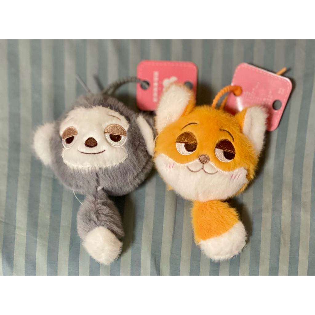 [พร้อมส่ง] พวงกุญแจ zootopia จิ้งจอก/ sloth