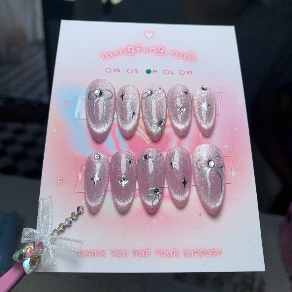 𝓵𝓪𝓸𝓷𝓰𝓯𝓸𝓷𝓰.𝓷𝓪𝓲𝓵 เล็บปลอมสำเร็จรูป 𐐪◡̎ สีลูกแก้วชมพู𝐩𝐤 (แบบทรงแหลมกลาง) ♔เปลี่ยนสี เปลี่ยนทรงเล็บได้