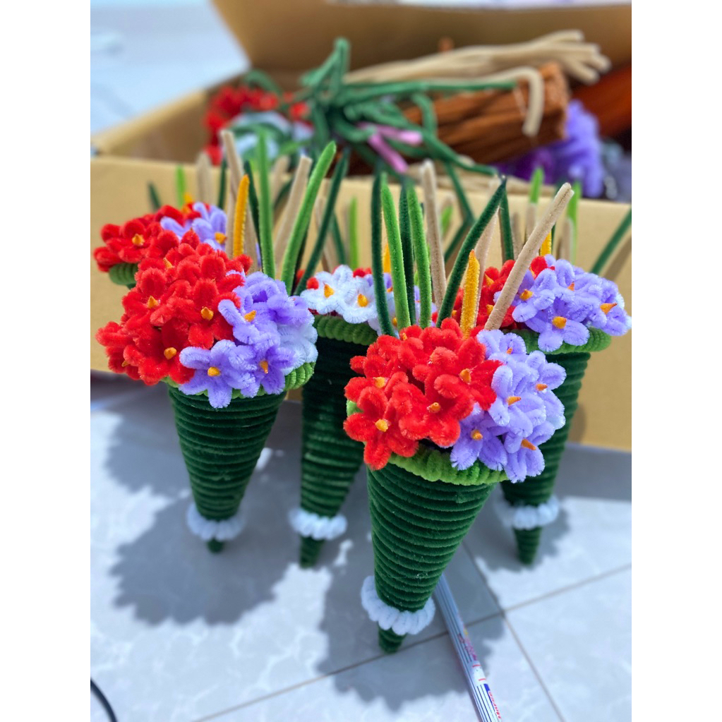 กรวยไหว้ครู 🌷💐 2-3 วัน พร้อมส่ง