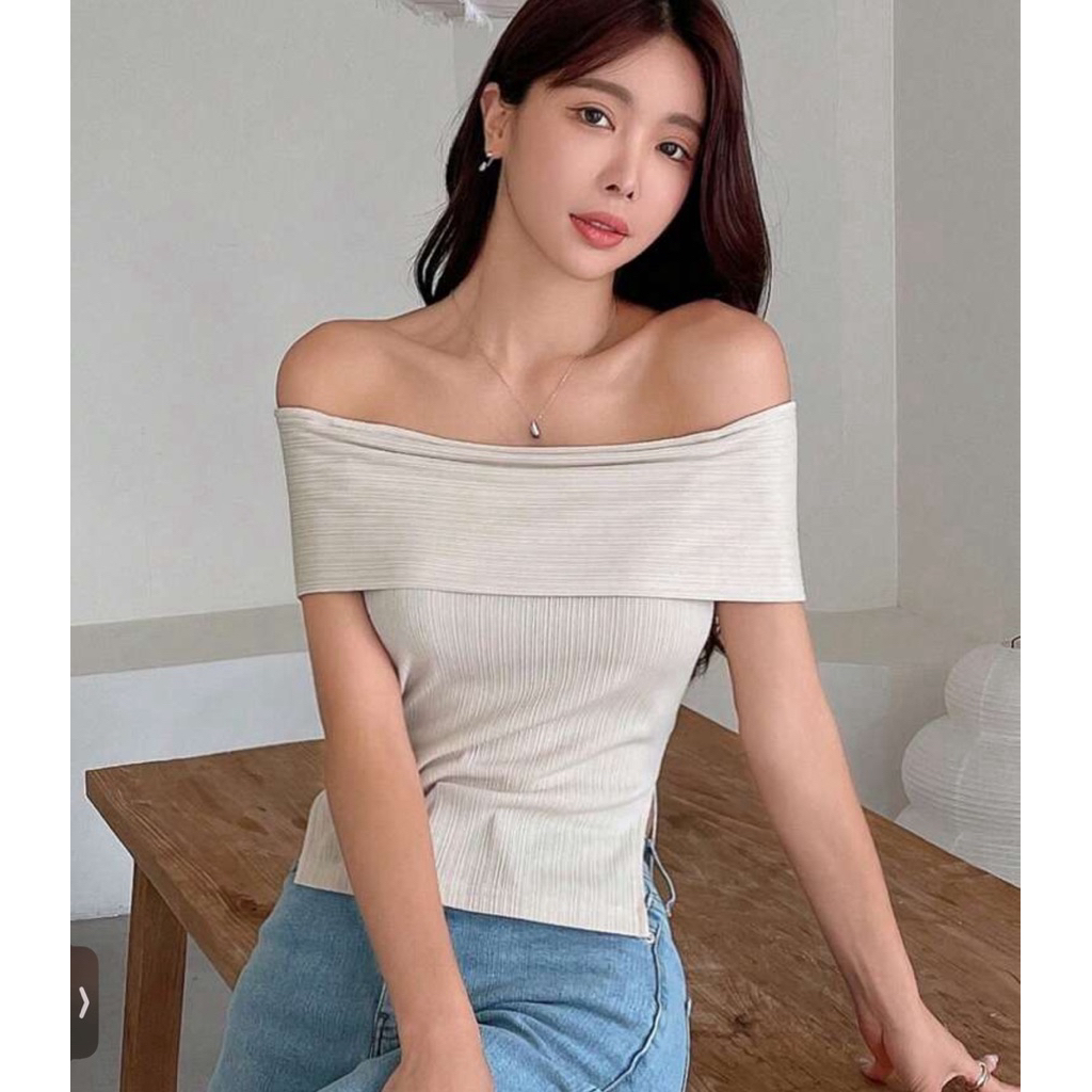 DAZY เสื้อท๊อปเปิดไหล่ เสื้อลูกคุณ