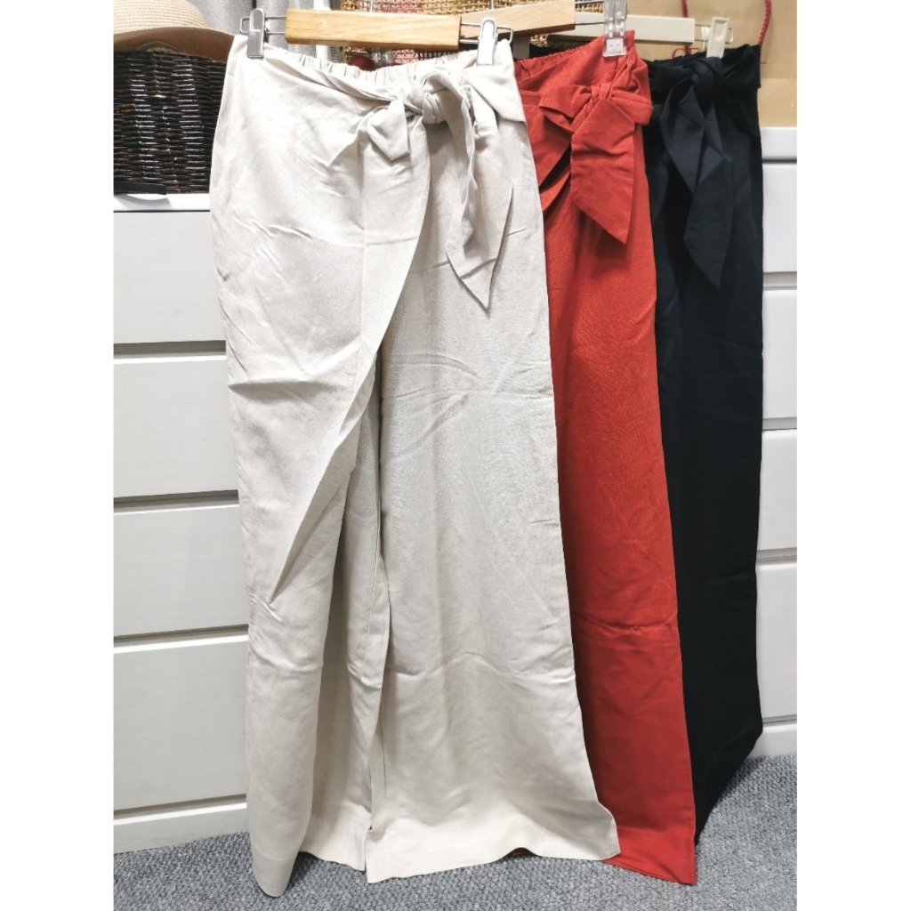 Oysho​ กางเกงขายาว​ ทรงขากว้าง​ เอวป้ายผูกข้าง​ ผ้าลินิน