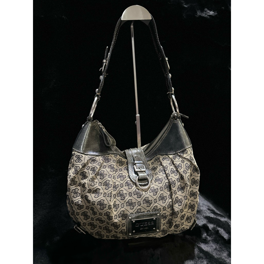 Guess Vintage Bag  ❌ 𝔖♡̴𝔩𝔡 ♡̴𝔲𝔱 ❌