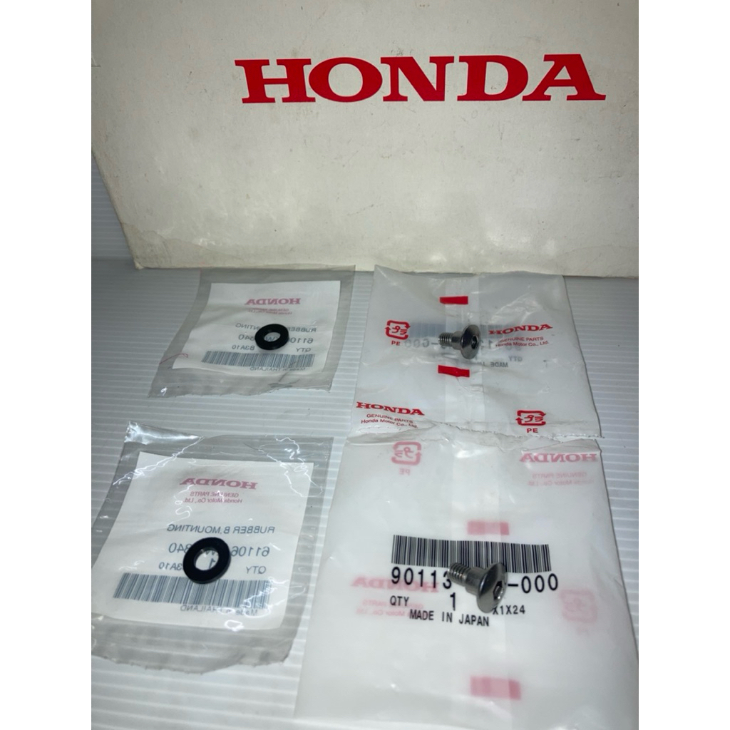 น๊อต+ยางรอง ยึดบังโคลนหน้า 1คู่ 4ชิ้น HONDA NSR150SP 90113-MN5-000