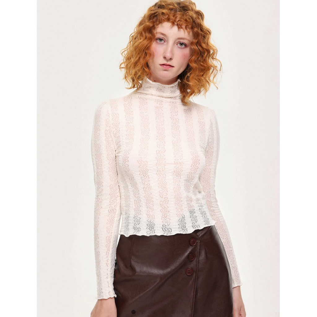 ส่งต่อ เสื้อลูกไม้ครีม คอเต่า FORGET-ME-NOT IVORY แบรนด์ Cider Size S