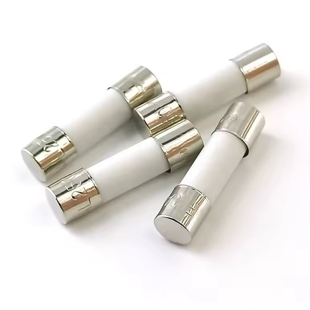 Fuse ceramic ฟิวส์เซรามิค 5X20mm. 250Vac หลายขนาด 0.25A-6.3A