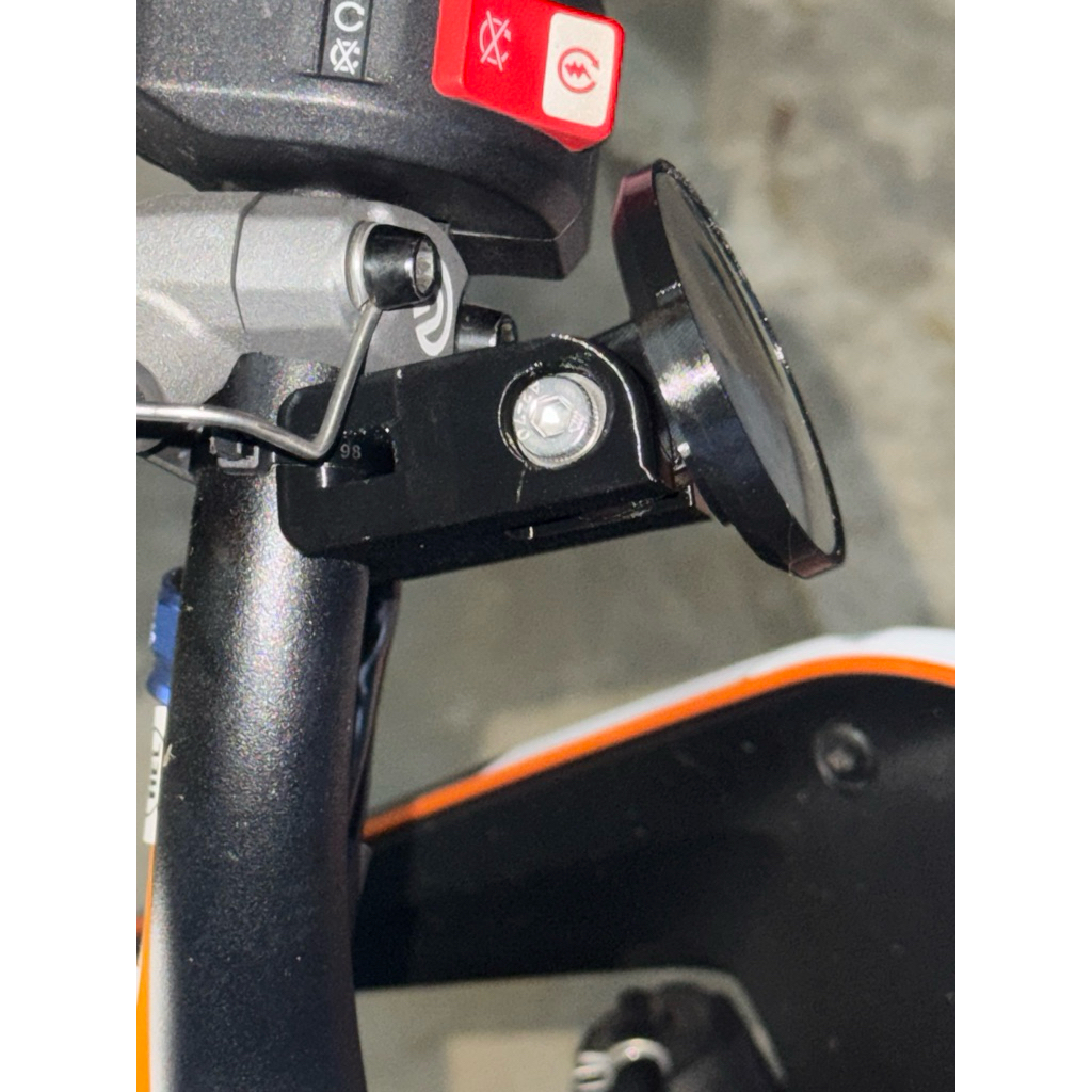 กระจกมองข้างมอเตอร์ไซค์ กระจกกลมมอเตอร์ไซค์ ติดแฮน ขี่เร็วไม่มีสั่น (1คู่) - รูปที่ 5