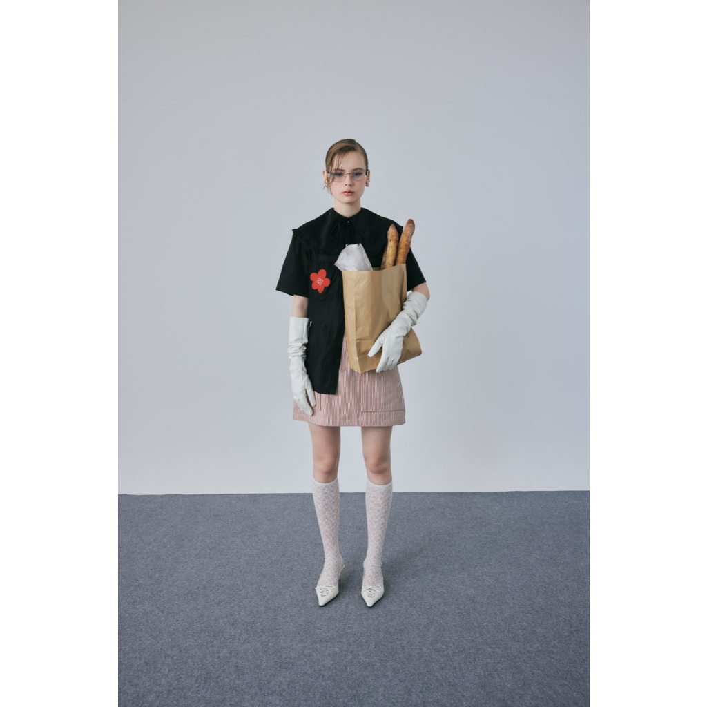 KHLOE TRANSPARENT SHIRT เสื้อเชิ้ตปกระบายผ้าซีทรู ปักกระเป๋าหน้า