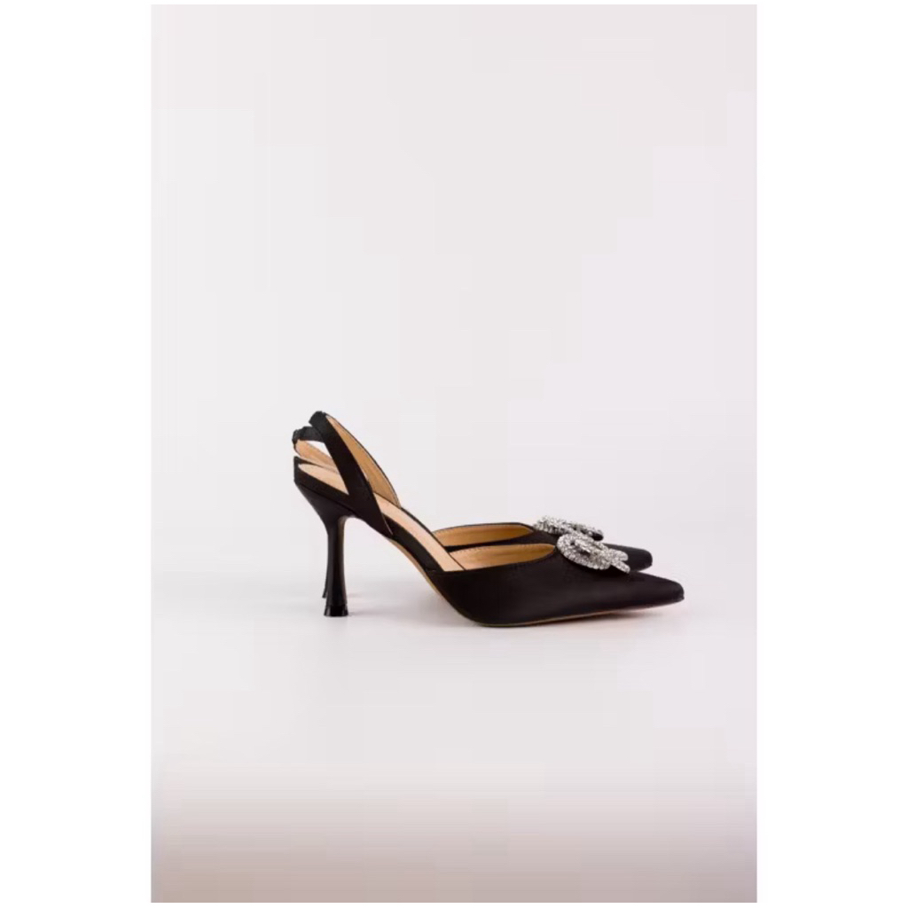 ส่งต่อ รองเท้าส้นสูงVshoes brand  สีดำ 3นิ้ว (ใส่แค่1ครั้ง❗️)